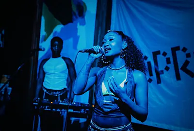 AMANI — foto 2