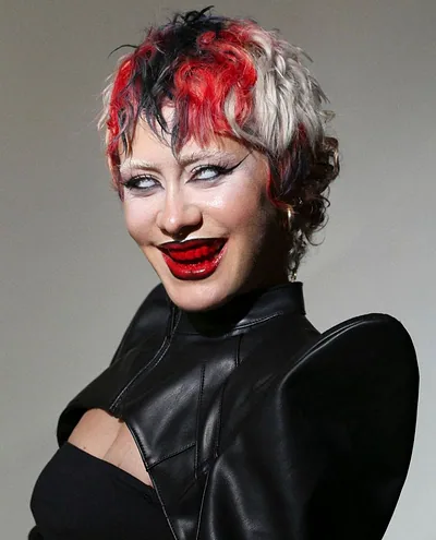 Anna Joan — photo 1
