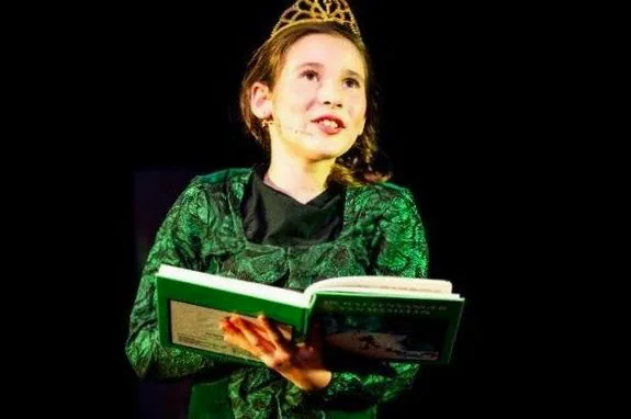 Stella Duce — achtergrondafbeelding