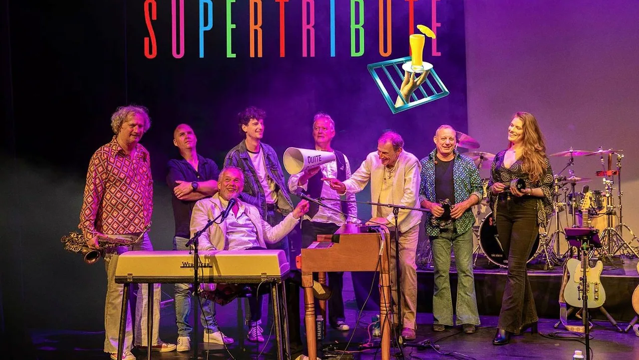 Supertribute