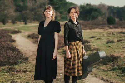 The Lasses — foto 1