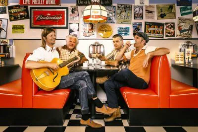 The Wieners — foto 1
