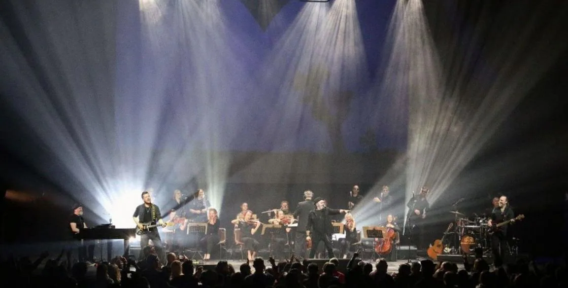 U2