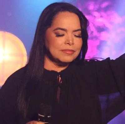 Eliane Silva — photo 1