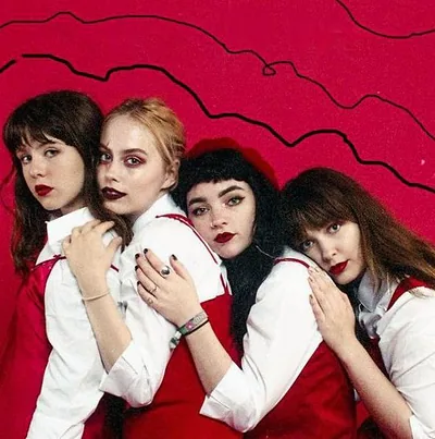 Peach club — foto 1