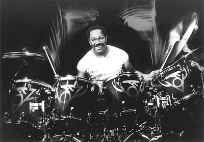 Billy Cobham — photo 1
