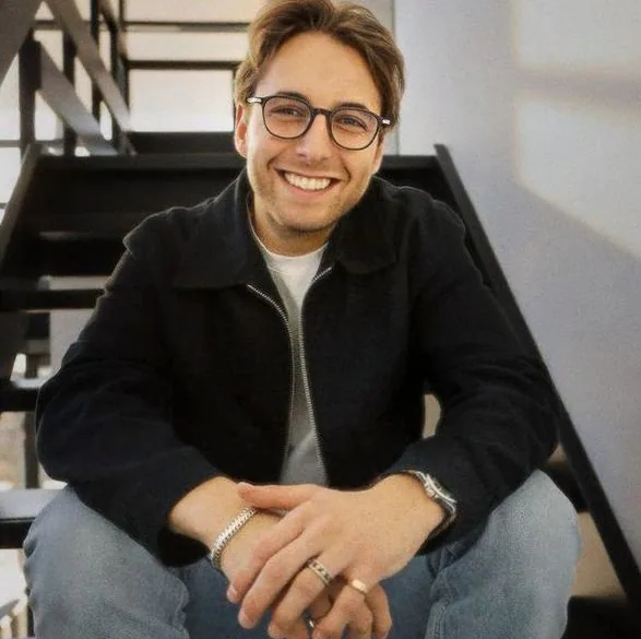 Chris Bauer