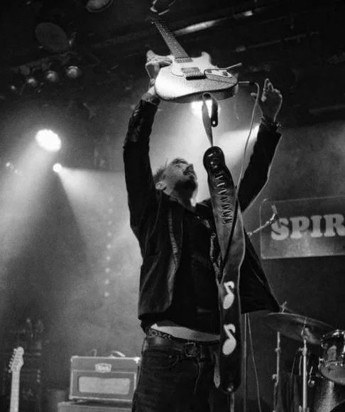 Krissy Matthews Guitarmania · Poppodium Gebouw-T, Bergen op Zoom · zo 2 mei 2027