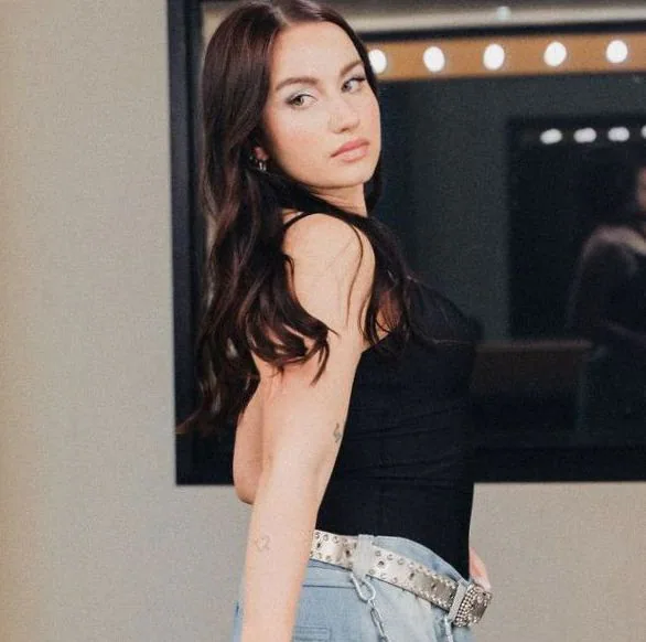 DEMI MARIA