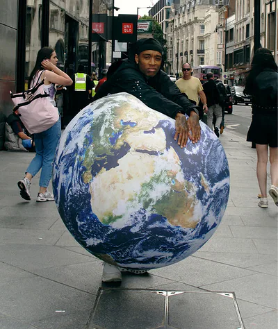 Rejjie Snow — photo 1