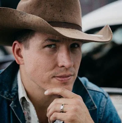 Dallas Burrow — foto 1