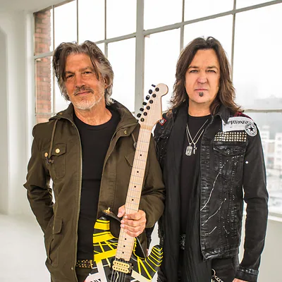 Sweet & Lynch — foto 1