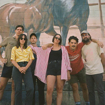 Sun June — foto 1