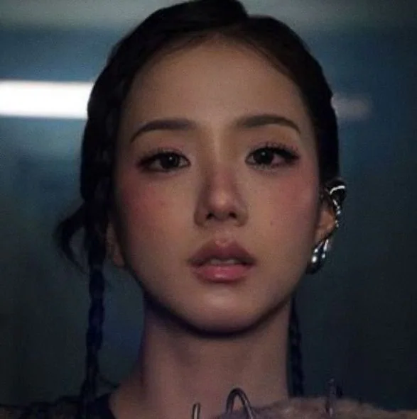 JISOO — achtergrondafbeelding