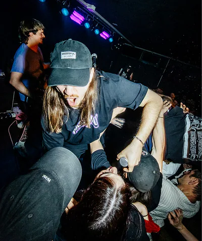 MINUS YOUTH — foto 1