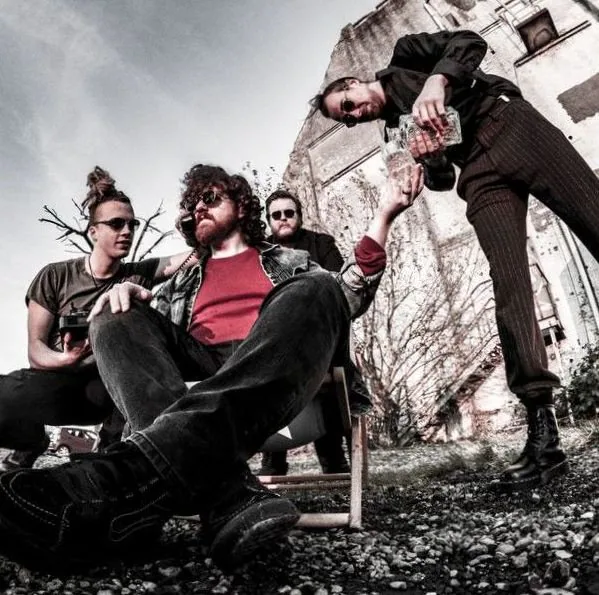 Dan & The Middle Men