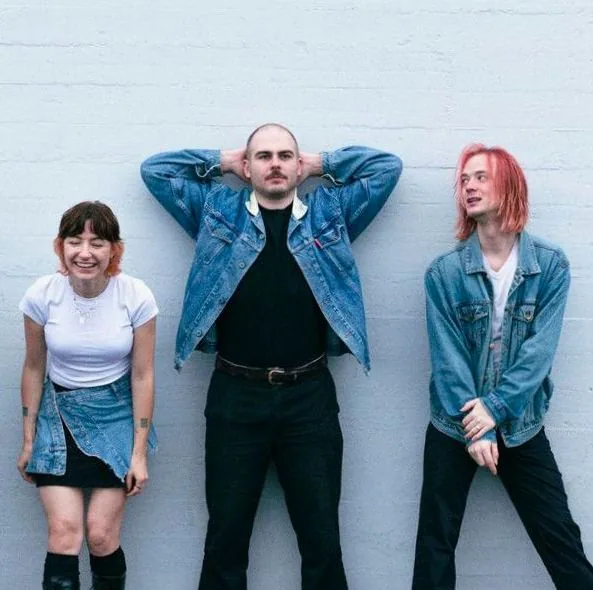 Platonic Smile — background image