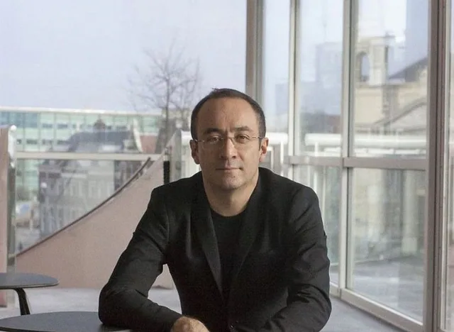Riccardo Minasi — achtergrondafbeelding