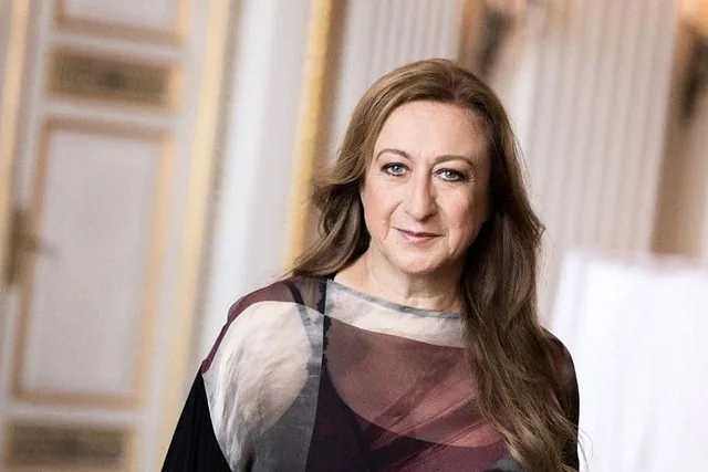 Simone Young
