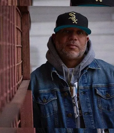 APOLLO BROWN — photo 1