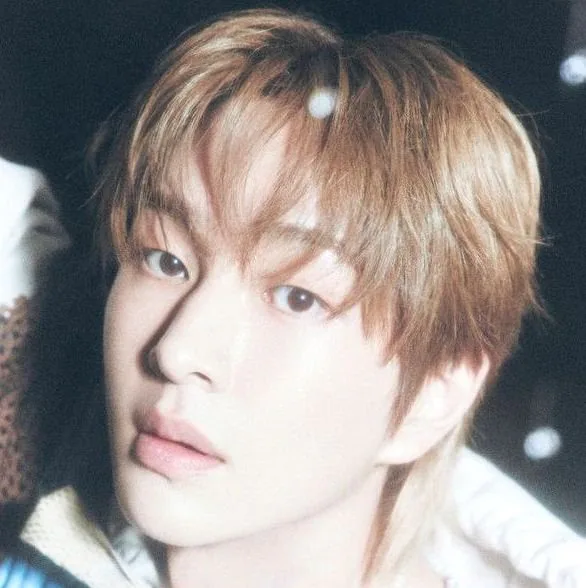 ONEW