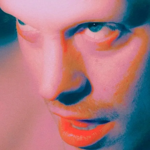 Sean Nicholas Savage