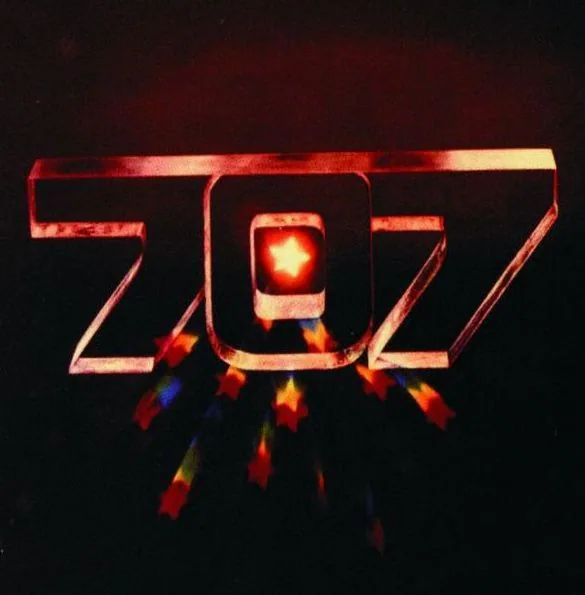 707