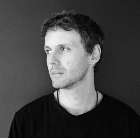 Simon Vuarambon
