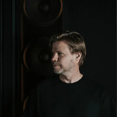 System F — photo 1