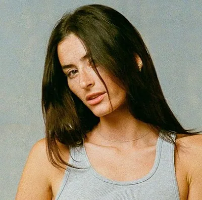 Stella Lefty — foto 3