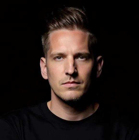 Nils van Zandt