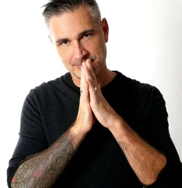 Sean Tyas