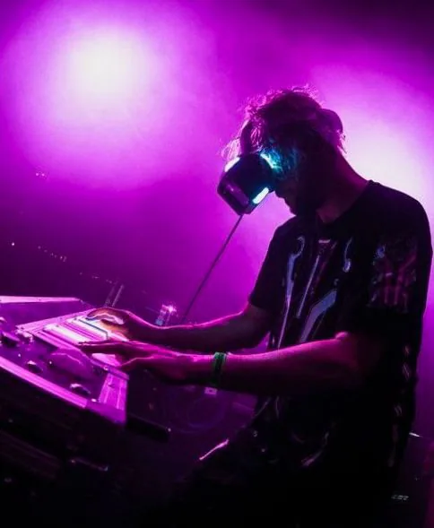 Virtual Riot