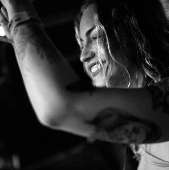 Jessie Dols — achtergrondafbeelding