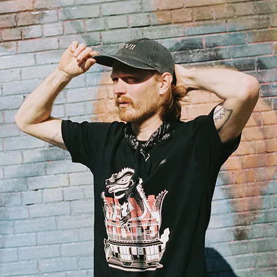 Noah Derksen — photo 2