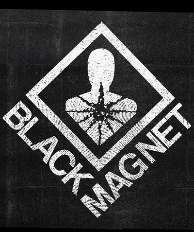 Black Magnet — photo 2