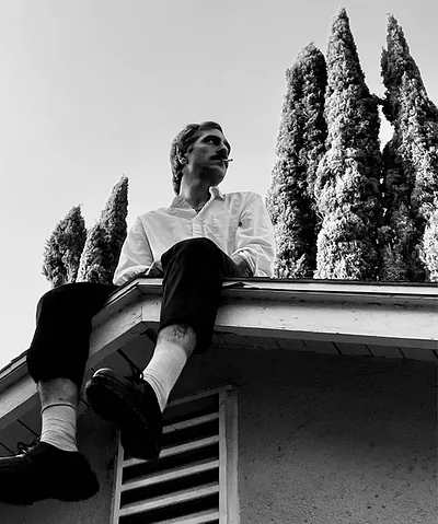 Derek Ted — photo 1