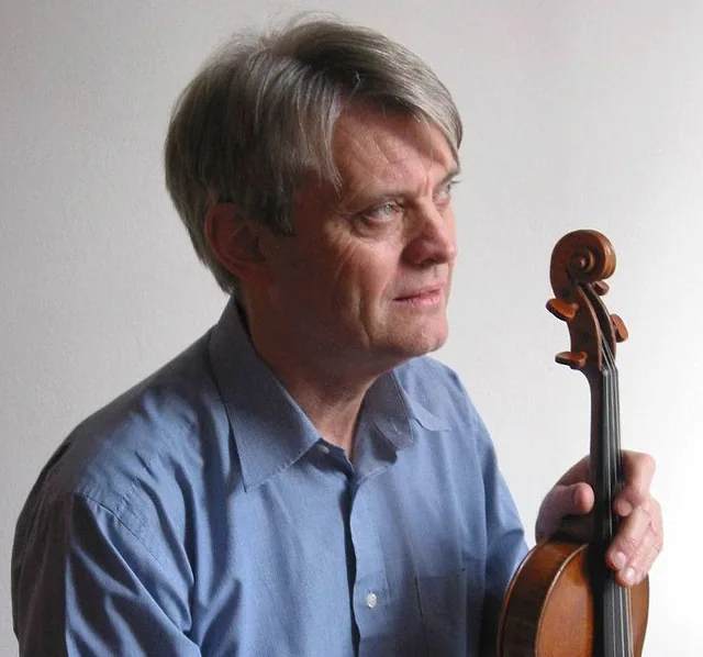 Simon Standage