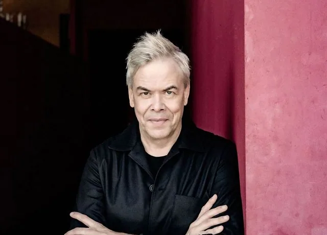 Hannu Lintu — achtergrondafbeelding