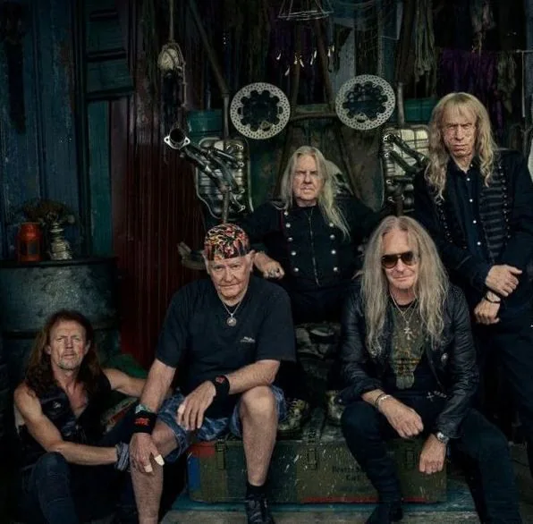 Saxon