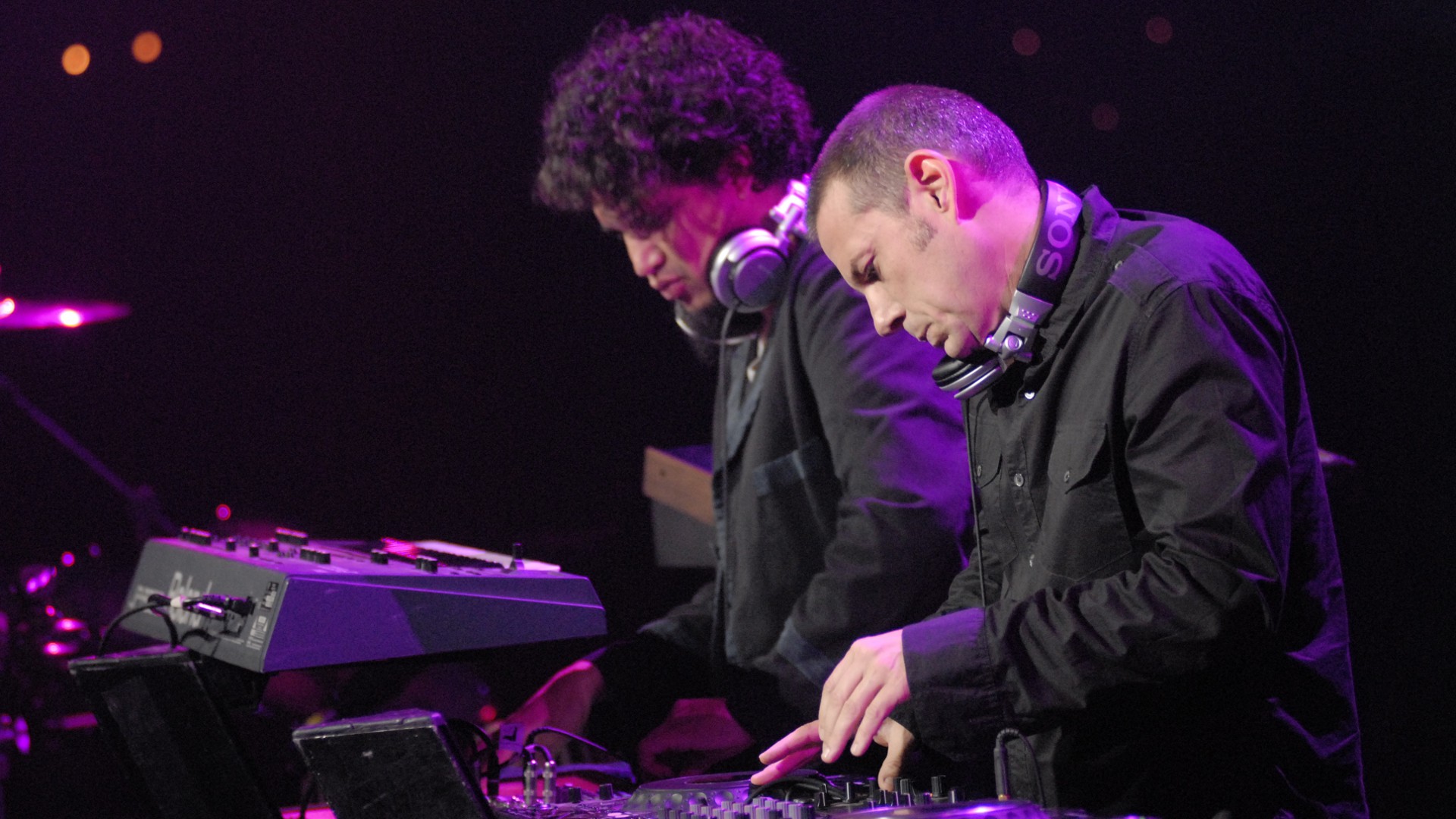 Thievery Corporation — photo 6