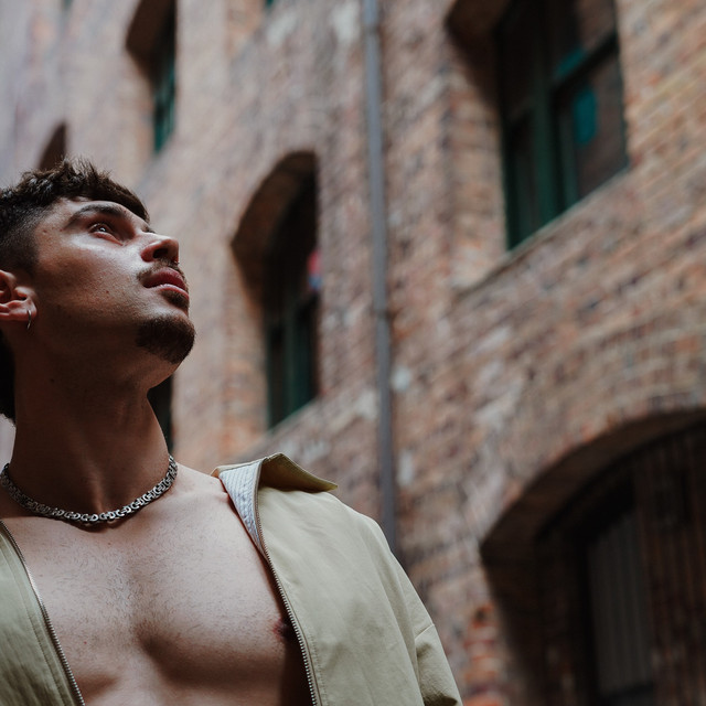 Andrew Lambrou — photo 1
