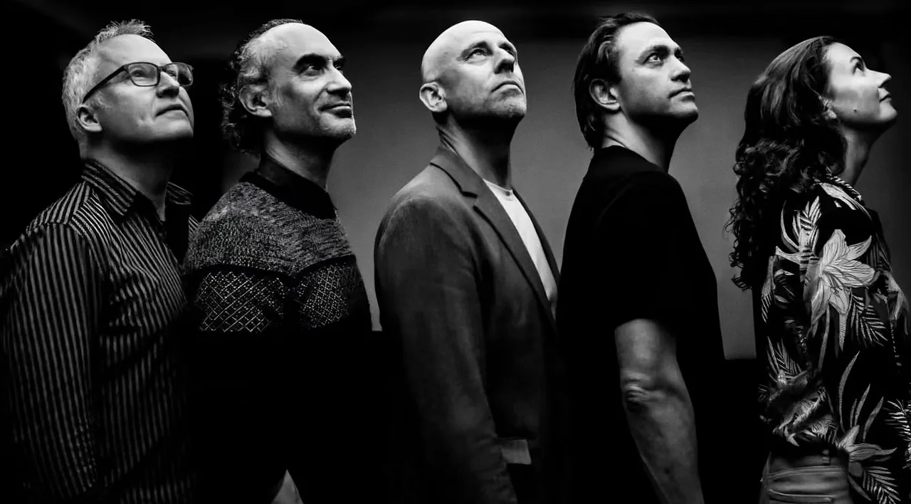 058 Jazzcafé: Martini Grey · Neushoorn, Leeuwarden · Thu, 24 Sept 2026