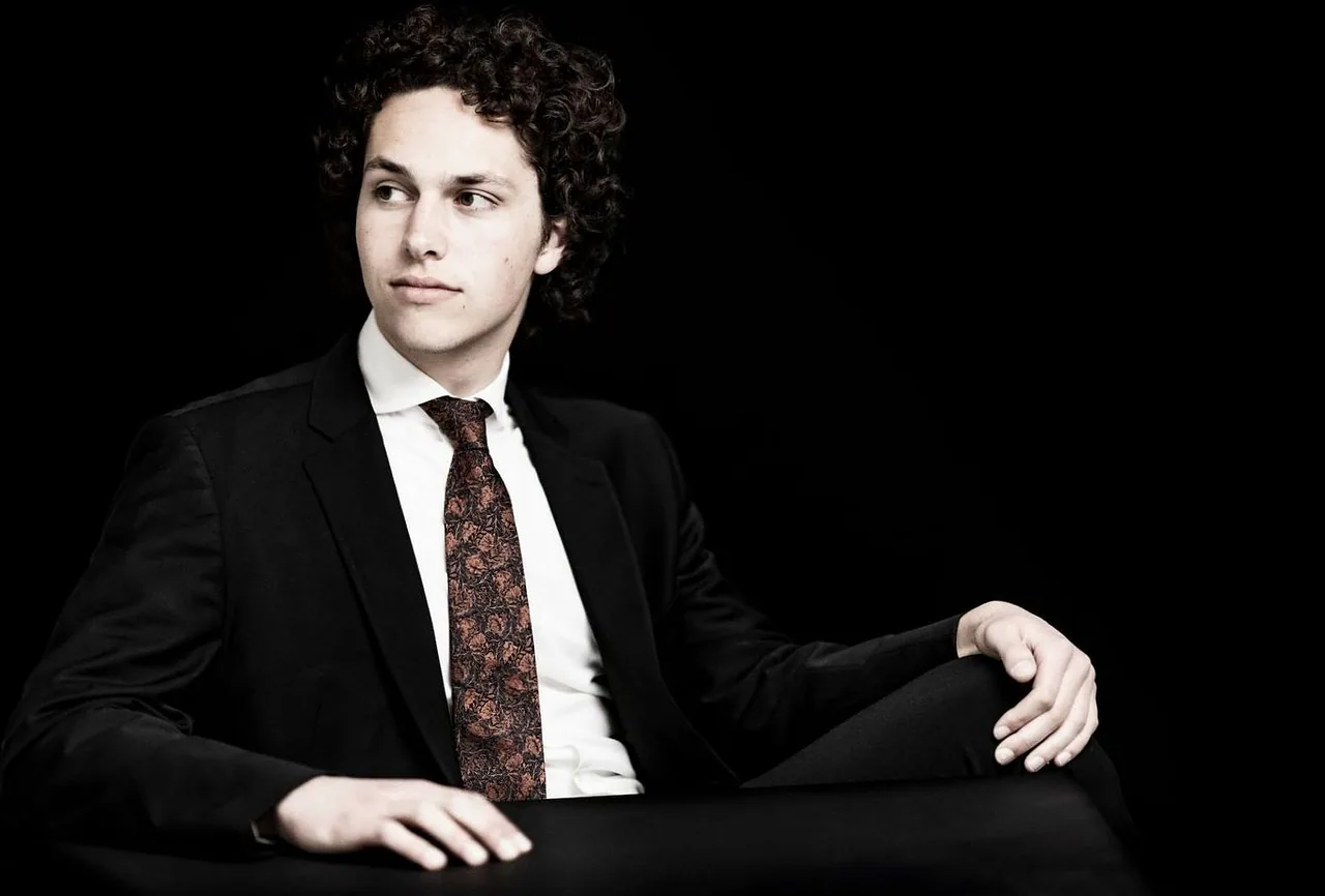 Young Artist in Residence: Nikola Meeuwsen · TivoliVredenburg, Utrecht · di 29 dec 2026