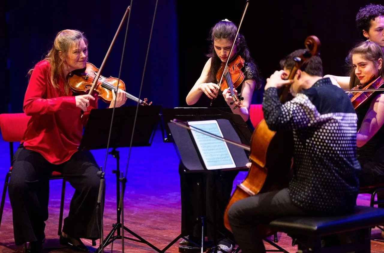 New Generation met Janine Jansen & Nikola Meeuwsen · TivoliVredenburg, Utrecht · wo 30 dec 2026