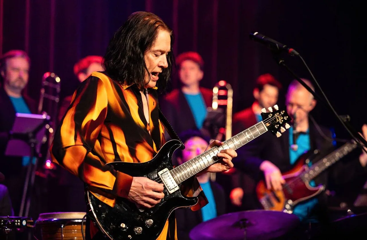 Robben Ford meets Licks & Brains · TivoliVredenburg, Utrecht · wo 10 mrt 2027