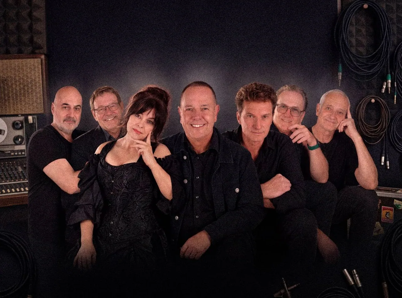 7 Shades of Blue - Nieuwjaarsoptreden · Poppodium Iduna, Drachten · zo 10 jan 2027