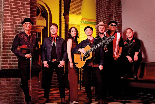 A Tribute to John Denver | Rocky Mountain High · Schouwburg Kunstmin, Dordrecht · za 7 nov 2026