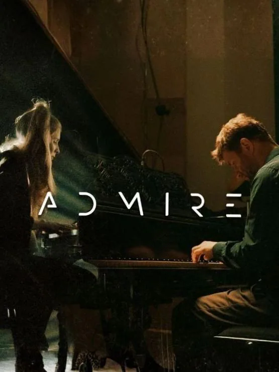 Admire — achtergrondafbeelding