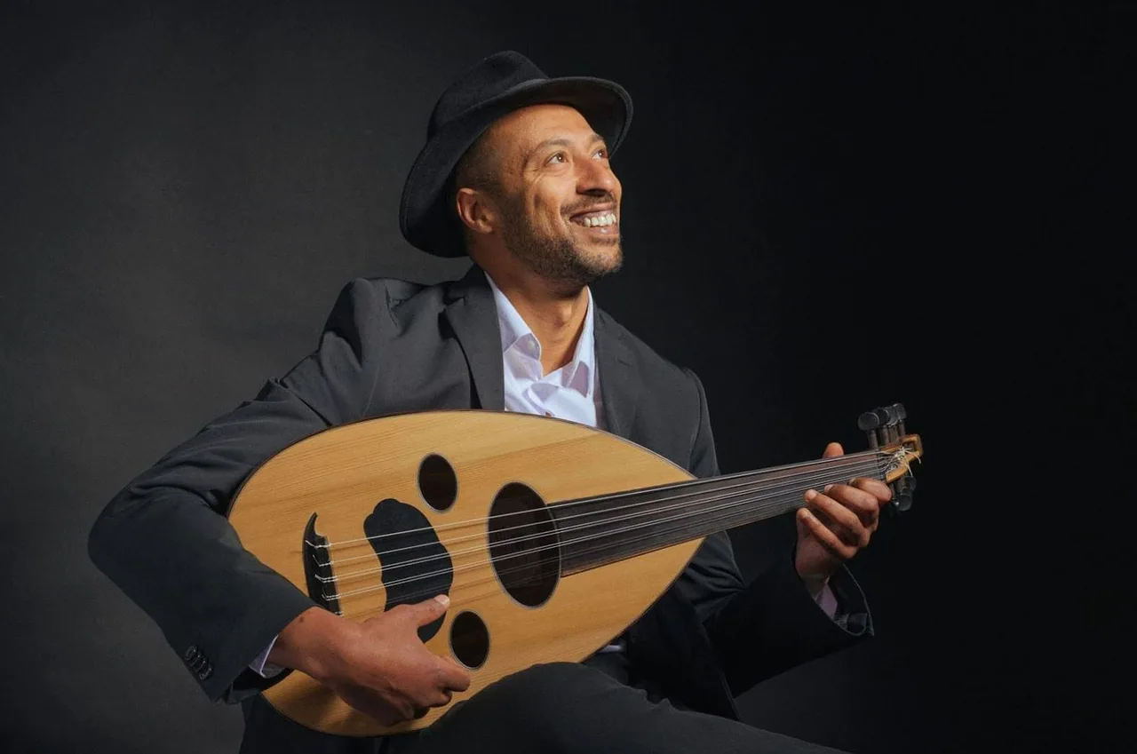 Alaa Zouiten Trio · Mezrab Wilhelmina Pakhuis, Amsterdam · Thu, 19 Nov 2026